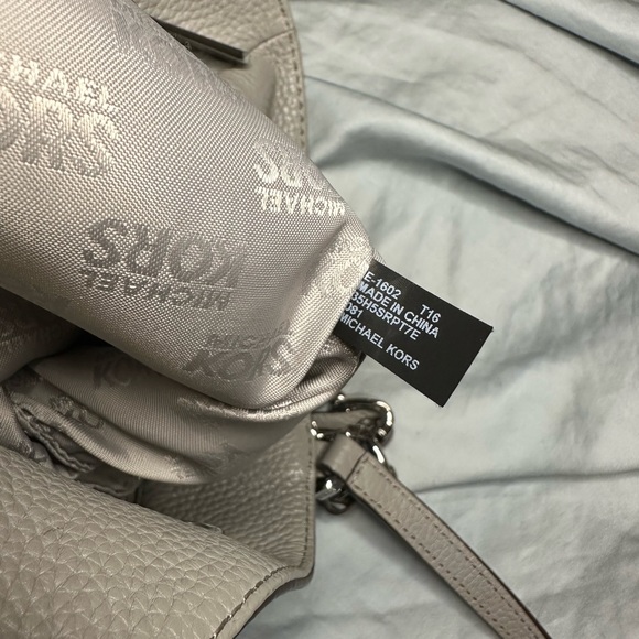 Michael Kors - Harper Tote - Grey Pebbled Leather - Picture 15 of 16